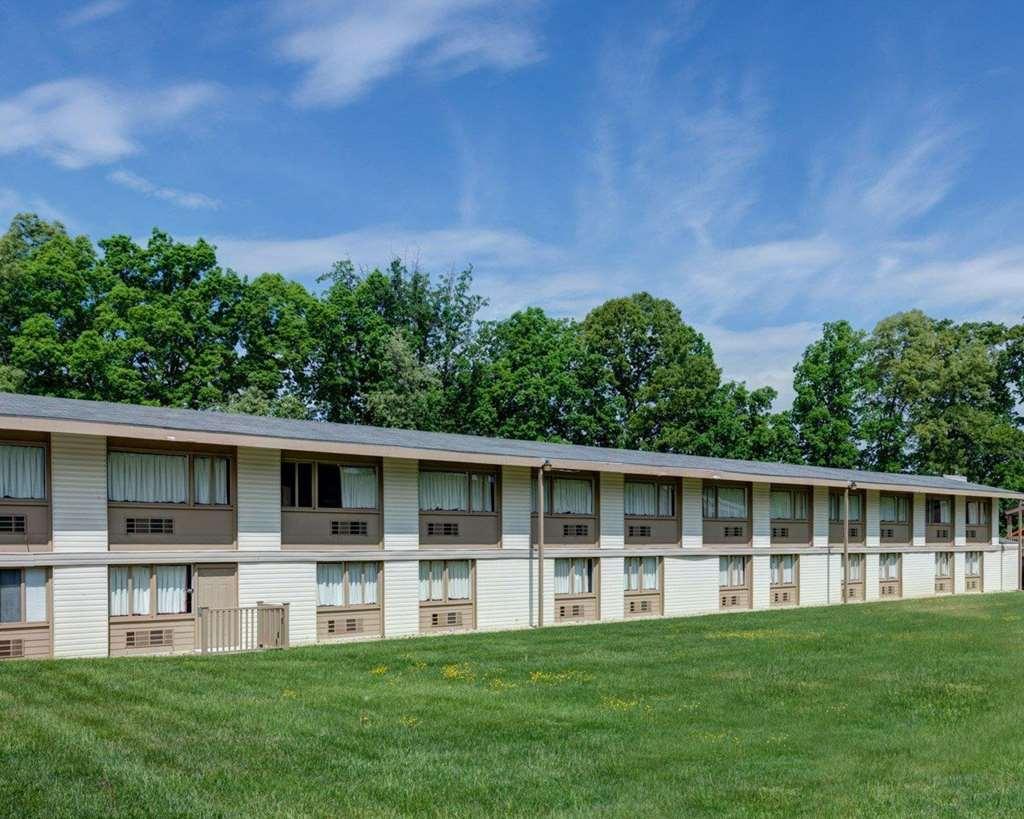 Rodeway Inn アナポリス エクステリア 写真