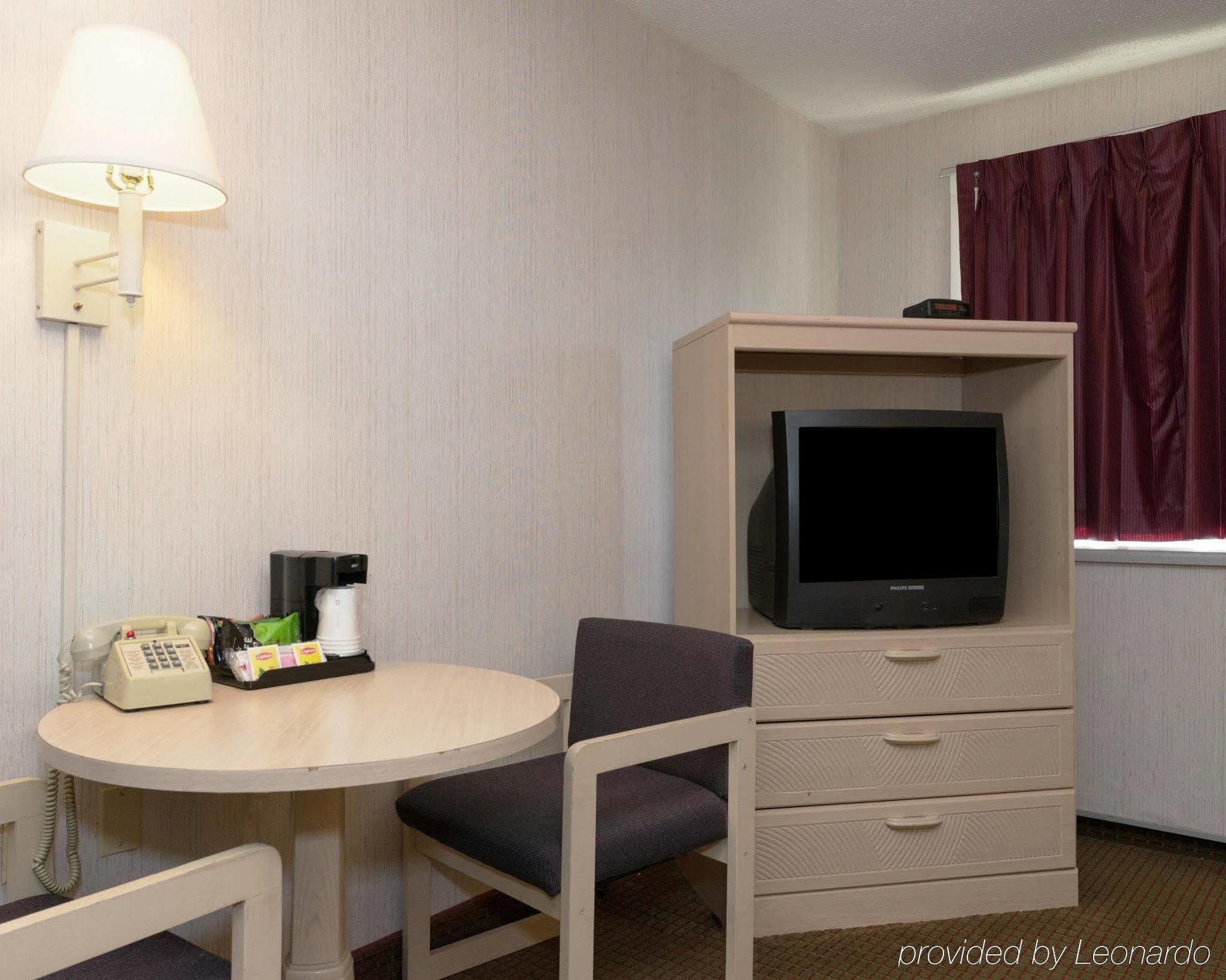 Rodeway Inn アナポリス エクステリア 写真